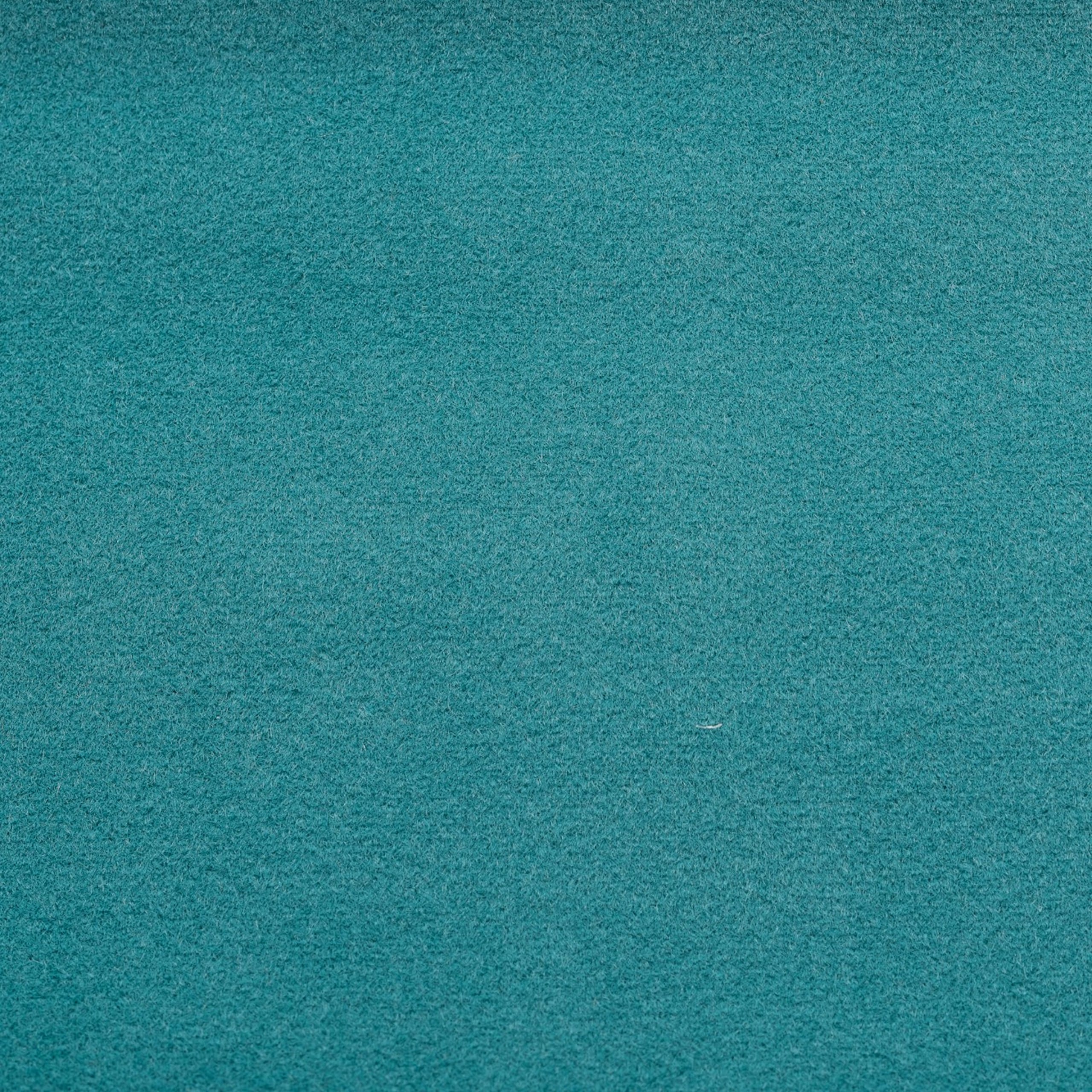 Аквамарин бирюза цвета оттенок. Бирюзовый с зеленым оттенком. Бирюзово зеленый цвет. Пантон тиффани блю. Голубой бирюзовый цвет зеленый.