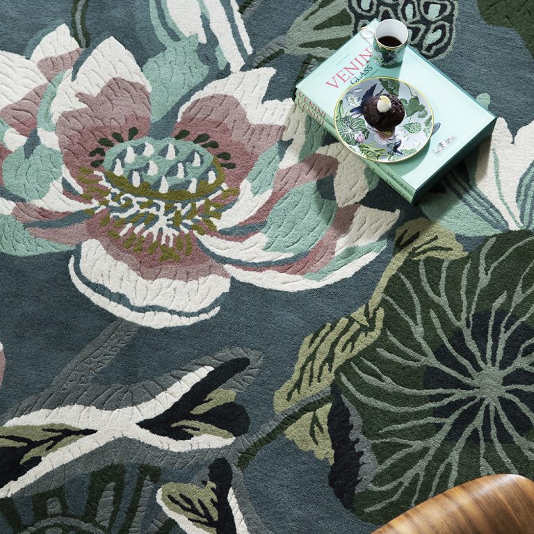 Ковёр Waterlily Midnight Pond 38608 — Wedgwood