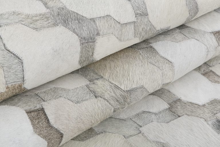 Ковёр ручной набивки (Индия), шкура HAIR ON RUGS CLASSIC (MARWAR CARPETS INTERNATIONAL)