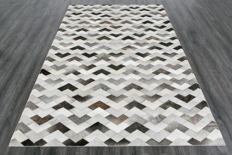 Ковёр ручной набивки (Индия), шкура HAIR ON RUGS CLASSIC (MARWAR CARPETS INTERNATIONAL)