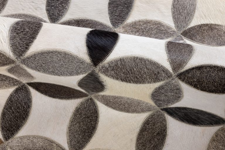 Ковёр ручной набивки (Индия), шкура HAIR ON RUGS CLASSIC (MARWAR CARPETS INTERNATIONAL)