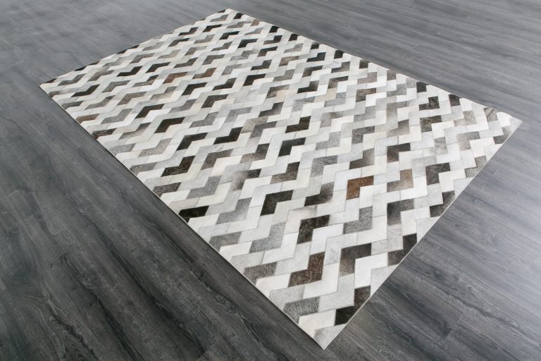 Ковёр ручной набивки (Индия), шкура HAIR ON RUGS CLASSIC (MARWAR CARPETS INTERNATIONAL)