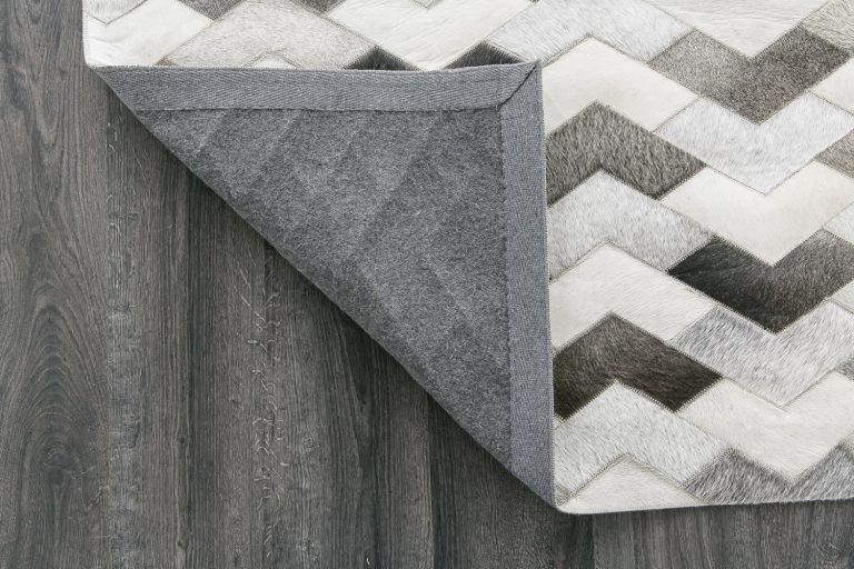 Ковёр ручной набивки (Индия), шкура HAIR ON RUGS CLASSIC (MARWAR CARPETS INTERNATIONAL)