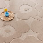 Ковёр Unikko Light beige 132201 — Marimekko