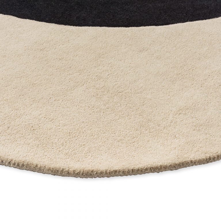 Ковёр Flower Spot Ecru/black 158409 — Orla Kiely