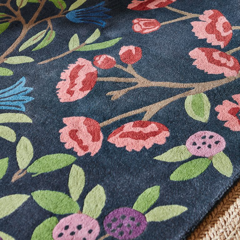 Ковёр Foraging Indigo 146618 — Sanderson