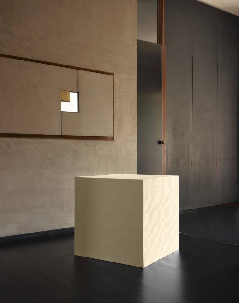Обои — Dedar — Moire Chanvre Wall gelsomino — 02D2400200001