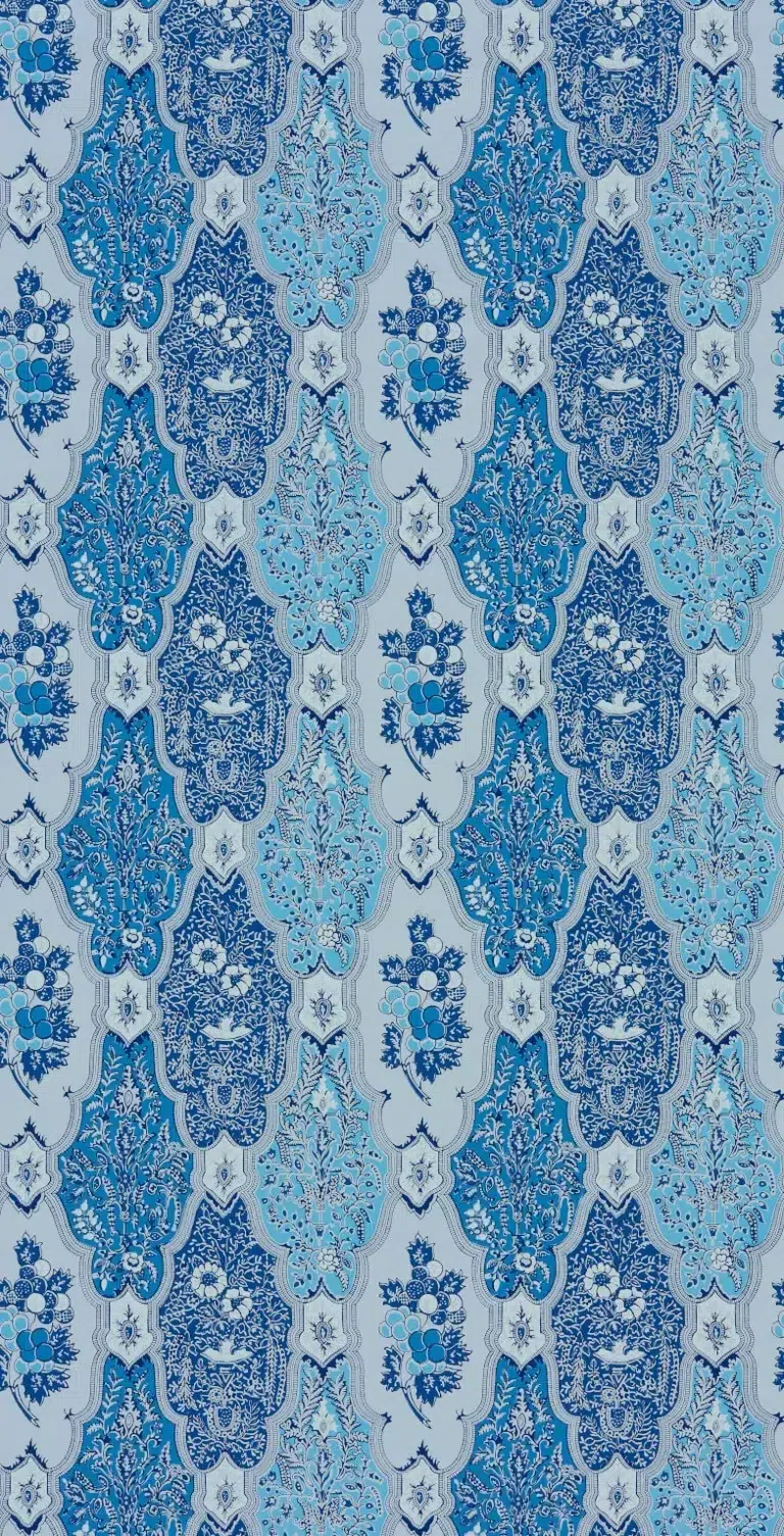 Обои — Le manach — BATIK RAISIN Bleu — LP105004