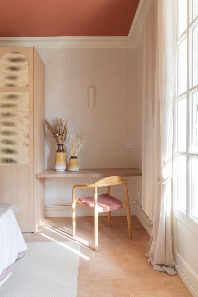 Обои Arte — ATLAS — Soft Beige — 64531