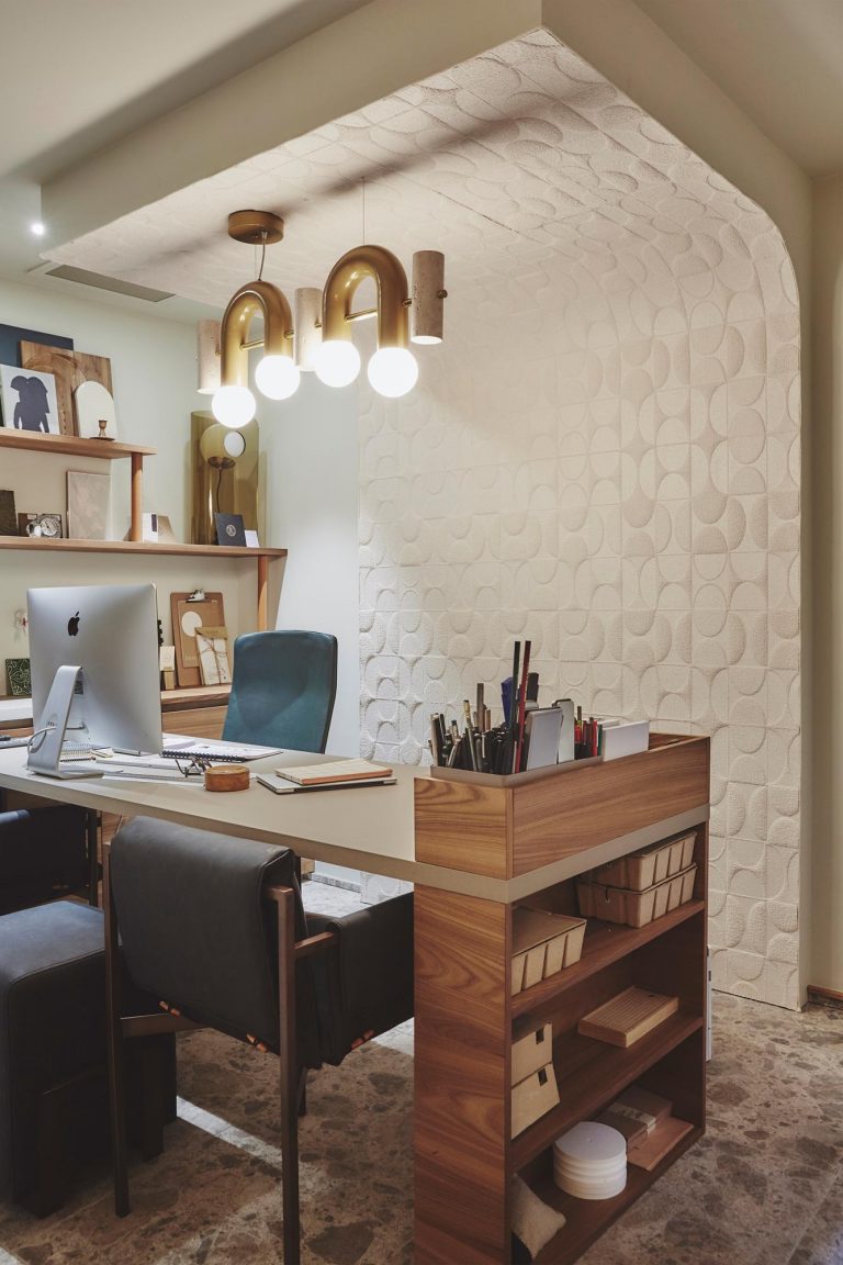 Обои Arte — CURVE — Crisp White — 85550
