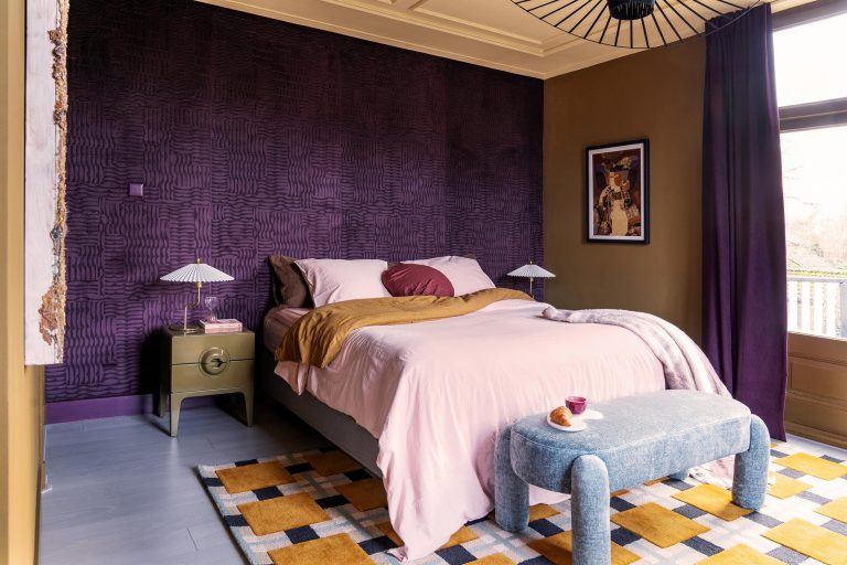 Обои Arte — BARKHAN — Burgundy — 74002