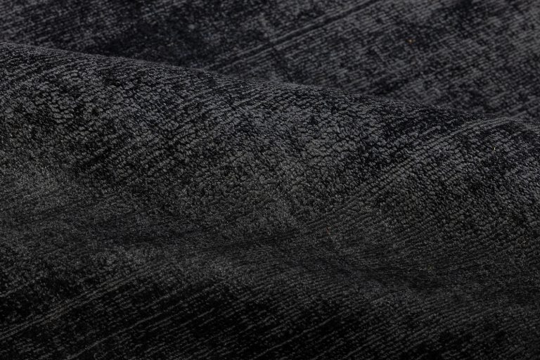 Индийский ковёр из арт-шёлка и хлопка — CROSS SPECIAL — D110-CHARCOAL-BLACK
