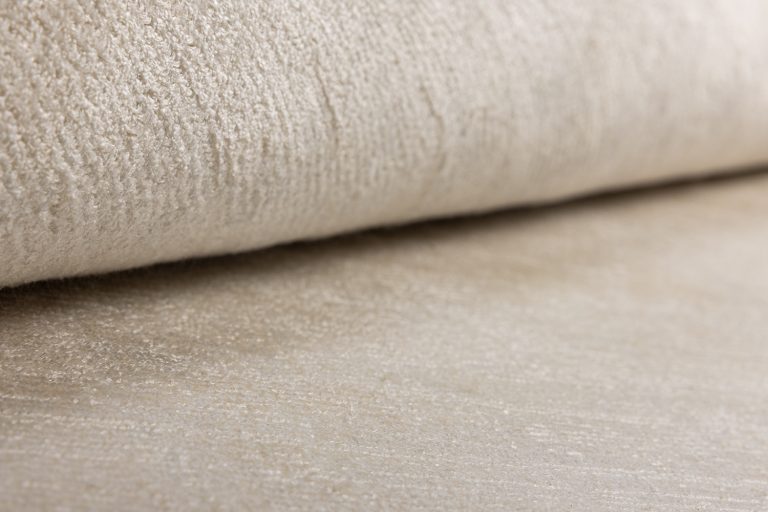 Индийский ковёр из арт-шёлка и хлопка — CROSS SPECIAL — G099-WHT