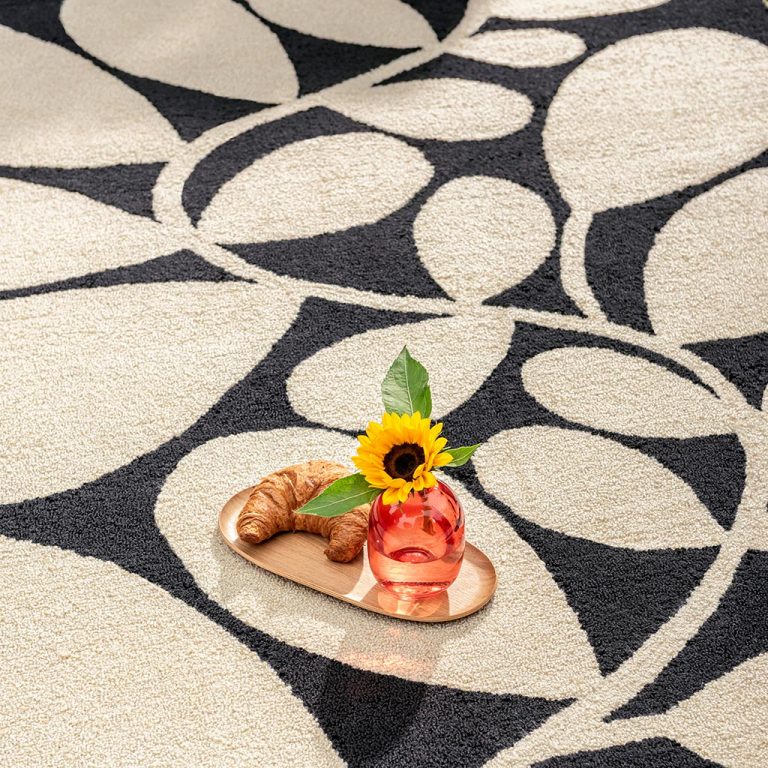 Ковёр Orla Kiely — Sycamore black — 464205