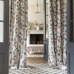 Ткань — Clarke and Clarke — MONIQUE — NATURAL/PEWTER — F1555/03