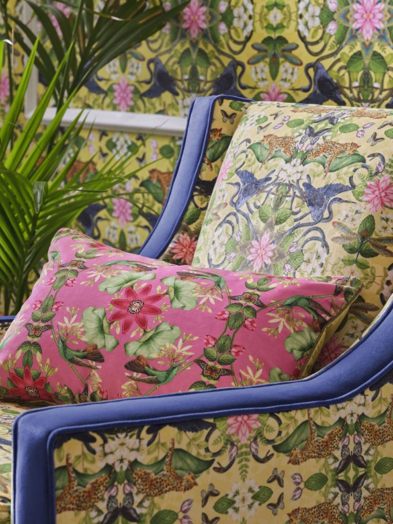 Ткань — Clarke and Clarke — WONDERLUST VELVET — CITRON VELVET — F1592/01