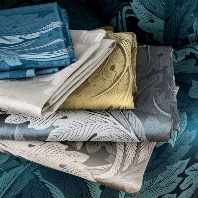 Ткань — Clarke and Clarke — ACANTHUS JACQUARD — DENIM — F1740/01