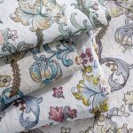 Ткань — Clarke and Clarke — GOLDEN LILY Вышивка — LINEN/BLUSH — F1742/02