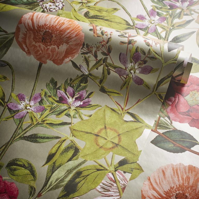 Обои — Clarke and Clarke — PASSIFLORA — MULBERRY/GILVER — W0143/03