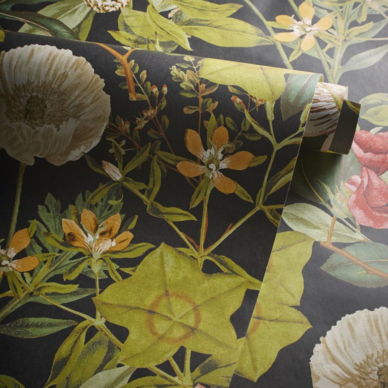 Обои — Clarke and Clarke — PASSIFLORA — NOIR — W0143/04