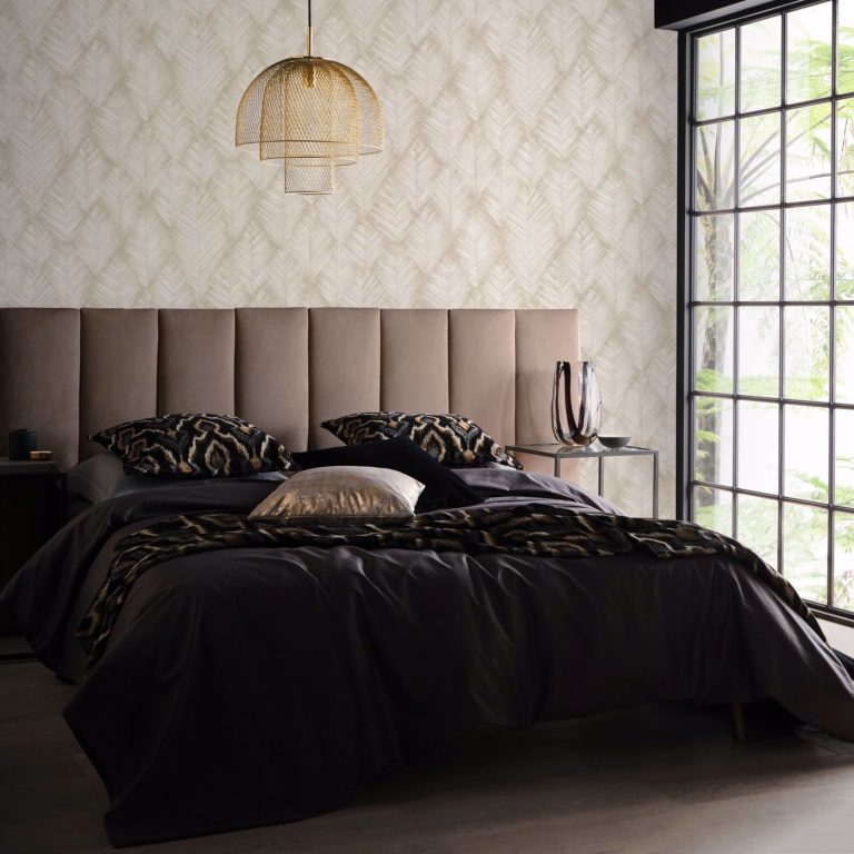 Обои — Clarke and Clarke — FOLIUS — LINEN — W0206/02