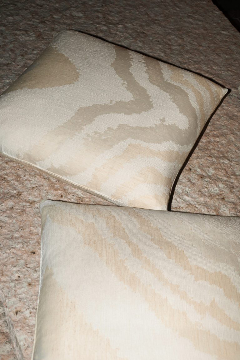 Ткань — Dedar — Travertine — 001 avorio