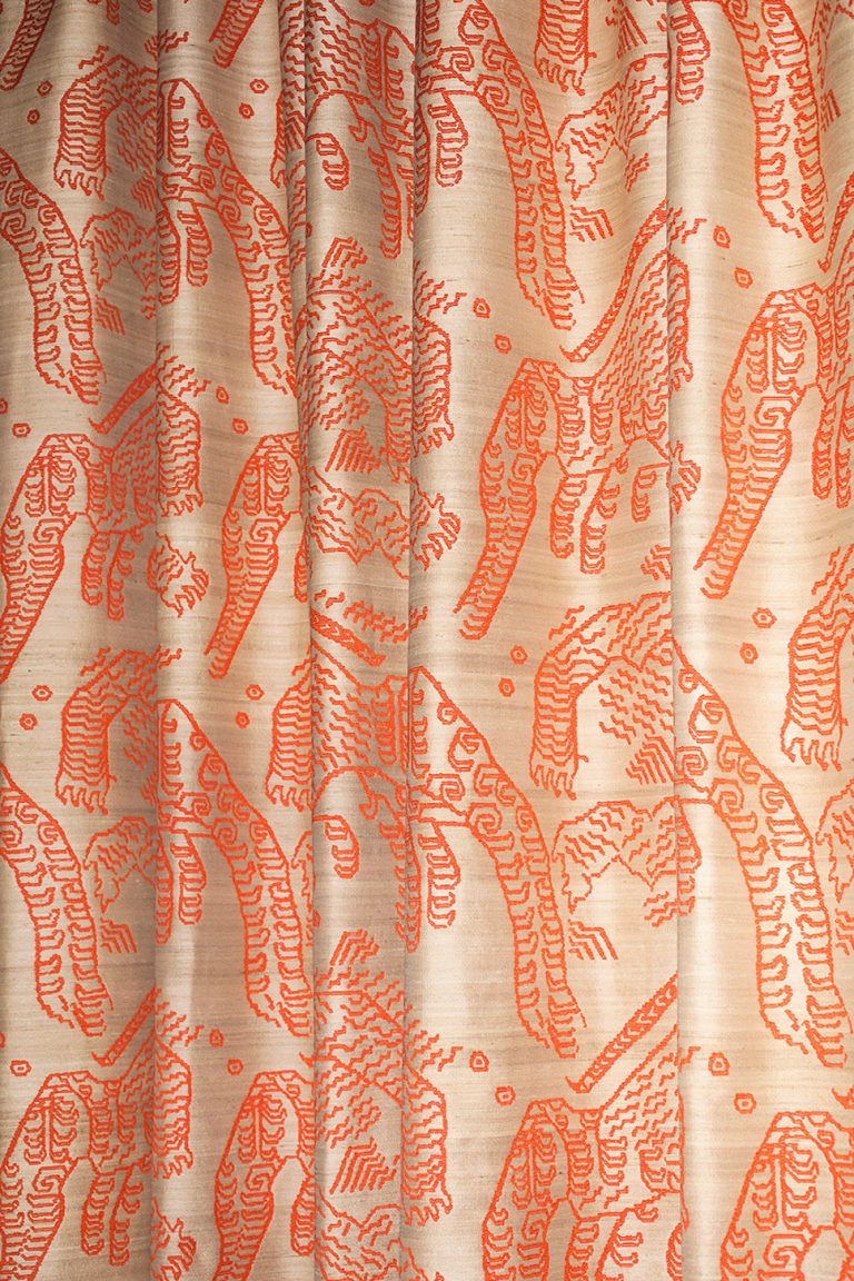 Ткань — Dedar — Tiger Silk — 003 electric orange