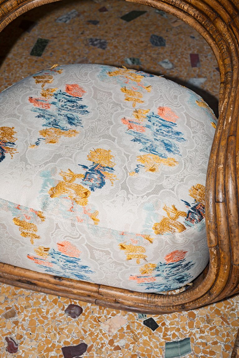 Ткань — Dedar — Say Goodbye Flora — 002 oeillet d’Inde