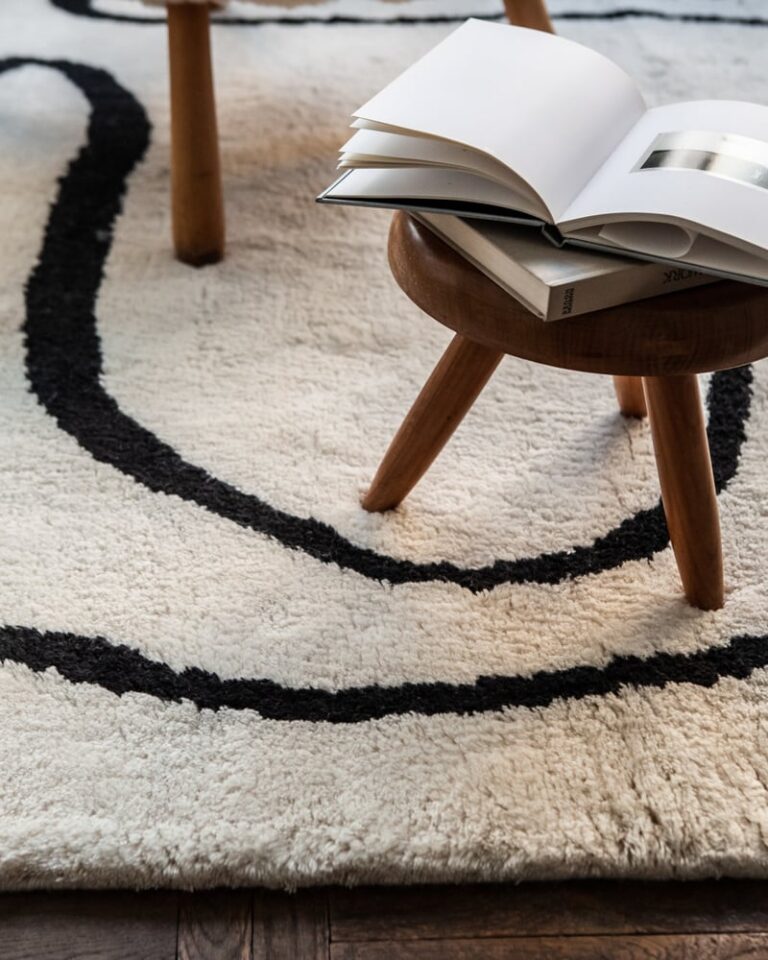 Ковёр Nordic Knots — Simple Object 18 – Dusty White — 140×200