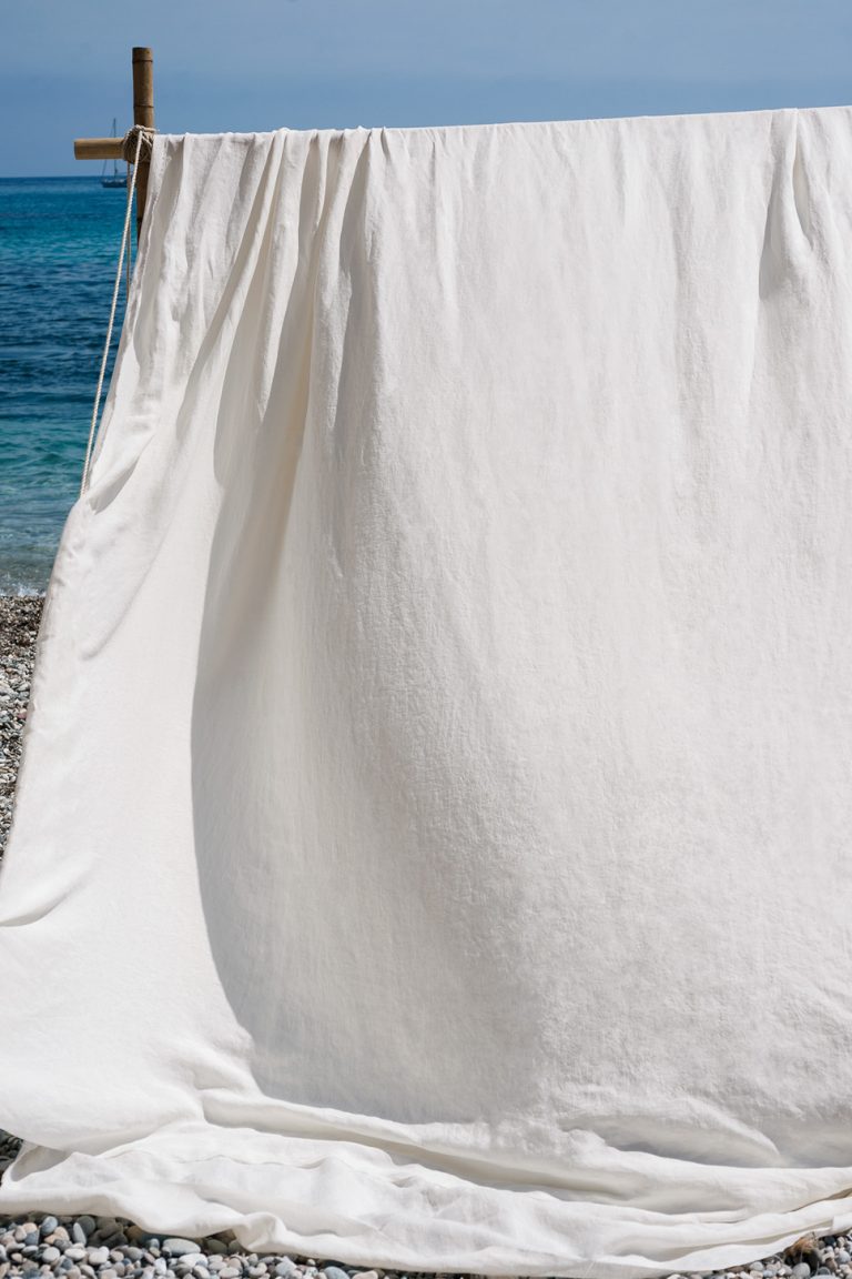 Ткань — Dedar — Wide Linen April — 001 bianco