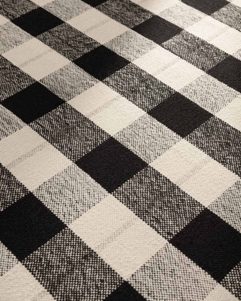 Ковёр Nordic Knots —  Plaid – Black/Cream — 250×350