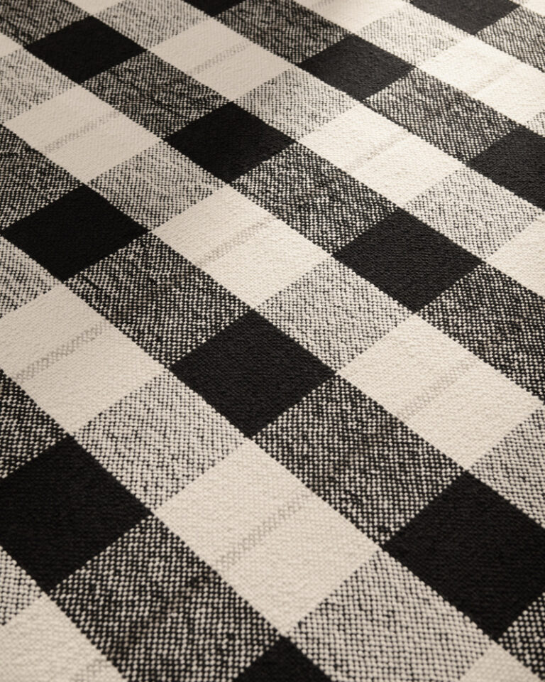 Ковёр Nordic Knots —  Plaid – Black/Cream — 140×200