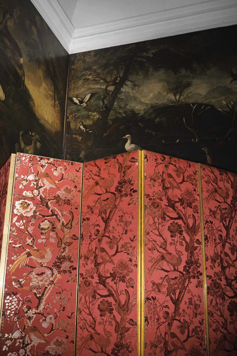 Ткань — Dedar — Silkbird Jacquard — 003 red lac