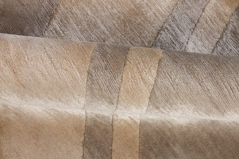 Индийский ковёр из шёлка — SILK BORDER