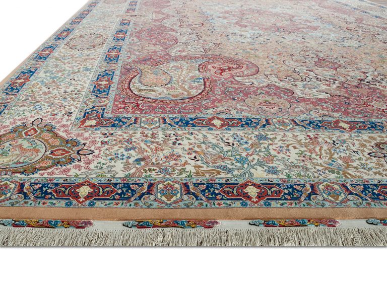 Иранский ковёр из шерсти и шёлка — ISFAHAN IR