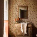 Обои Coordonne — Lily Red B00333 (коллекция Victorian)