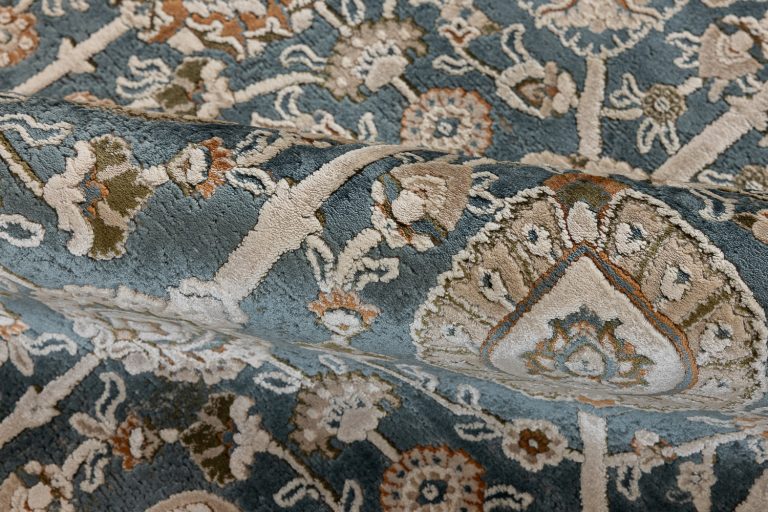 Турецкий ковёр из шёлка и вискозы — KIRMAN ANTIQUE