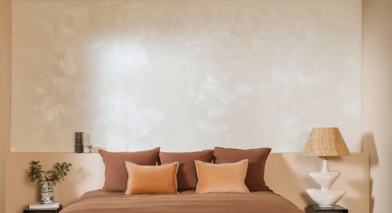 Обои Elitis — Lithos RM 1119 02 (Коллекция Ecume)