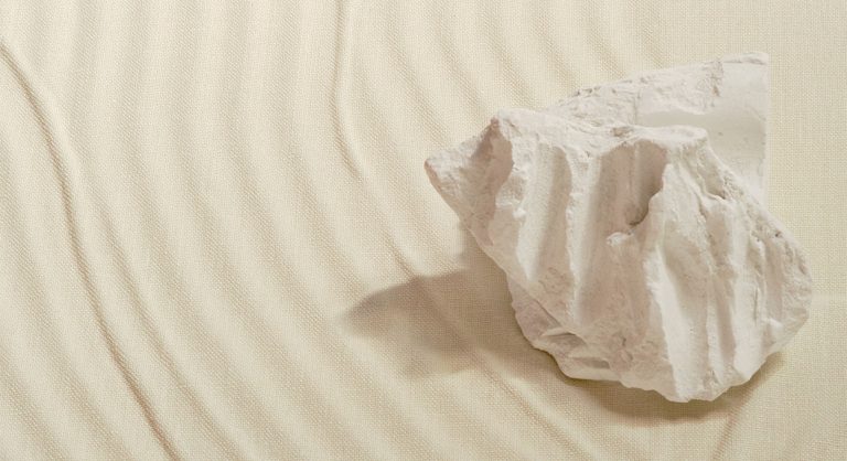 Обои Elitis — Palimpseste lin RM 1093 01 (Коллекция Le jardin d’Aloes )