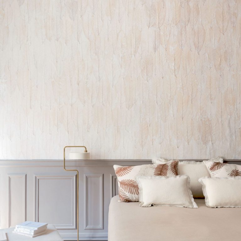 Обои Elitis — Blanche neige RM 972 01 (Коллекция Ecrin )