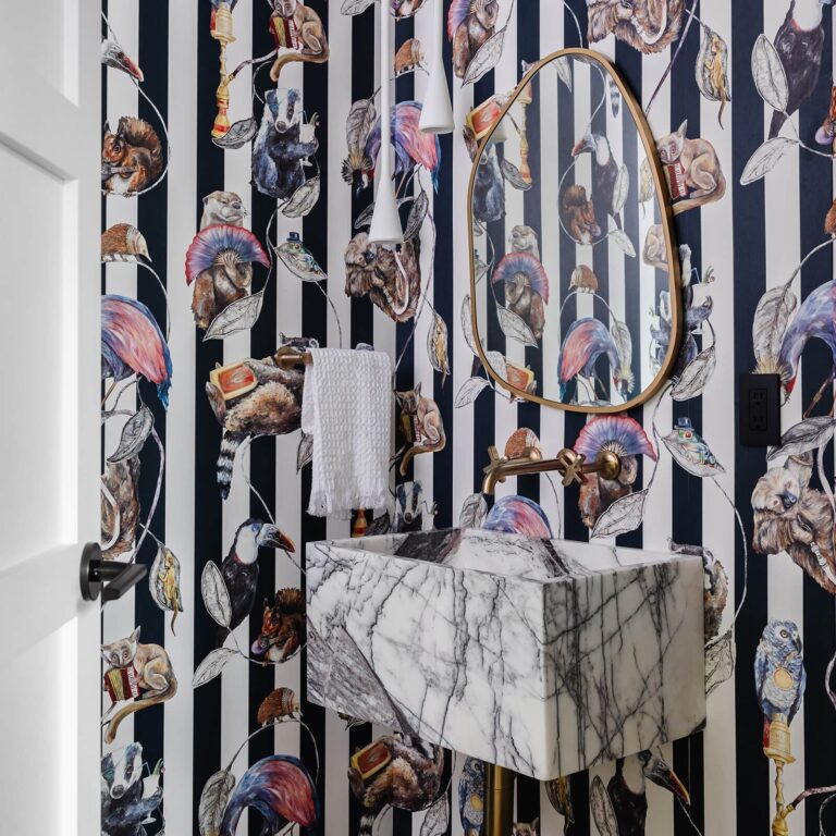Обои House of Hackney — Hackney Empire — Midnight Stripe