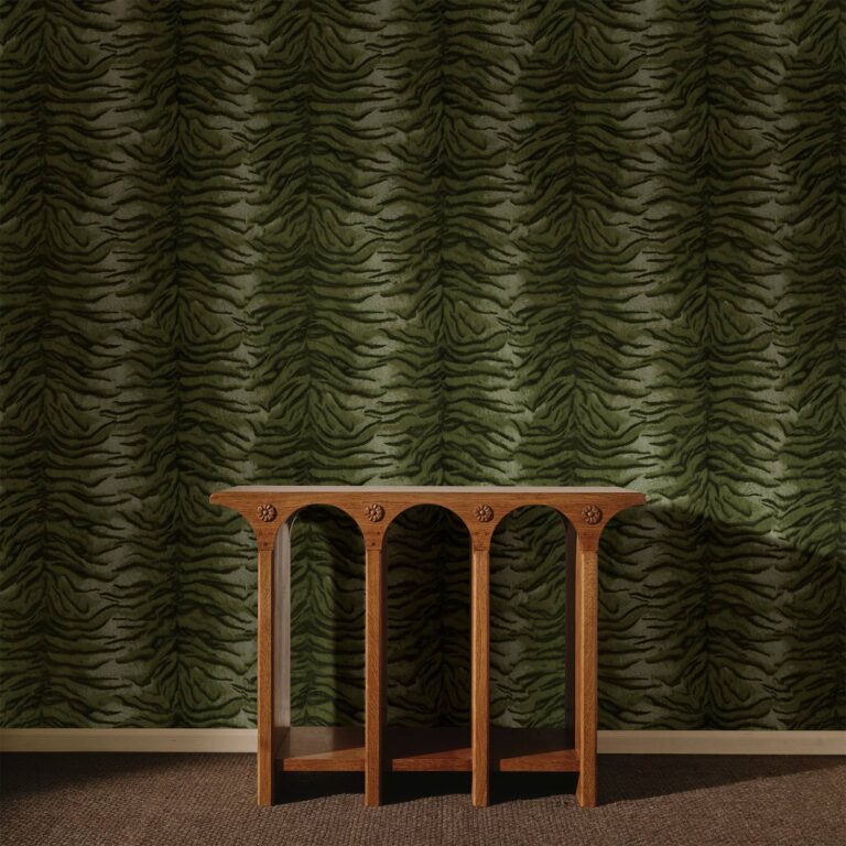 Обои House of Hackney — Caspian — Laurustine