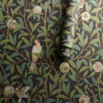 Обои Morris & Co — Bird & Pomegranate — Charcoal/Sage — 212537
