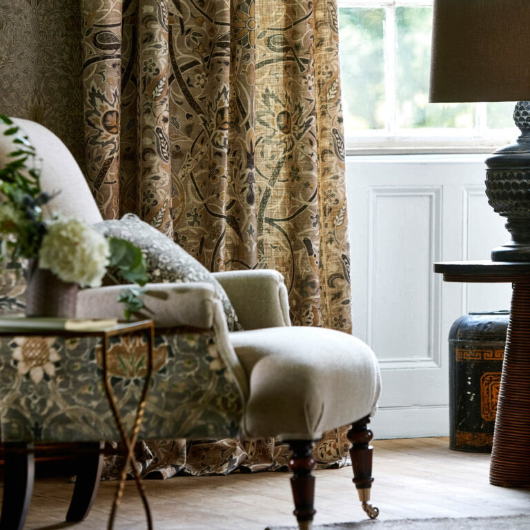 Ткань Morris & Co — Bullerswood — Stone/Mustard — 226394