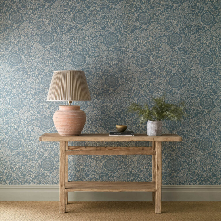 Обои Morris & Co — Chamomile — China Blue — 217588