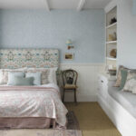 Ткань Morris & Co — Chrysanthemum Toile — Cochineal Pink — 226910