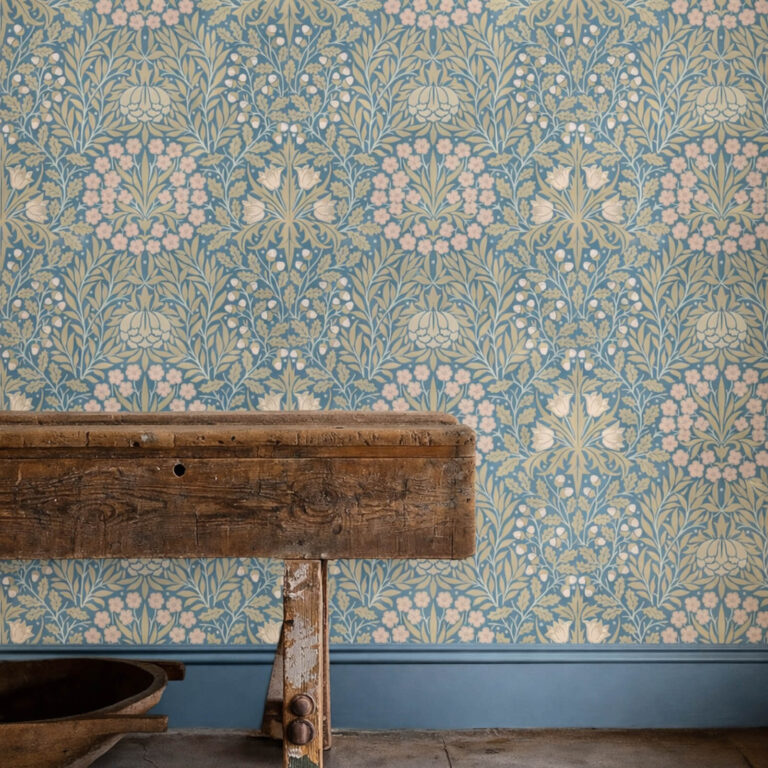 Обои Morris & Co — Daisy & Oak — Powder Blue/Blush — 217584