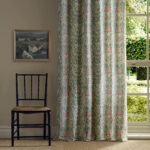 Ткань Morris & Co — Daisy & Oak Warp Print — Forest/Rose — 237674