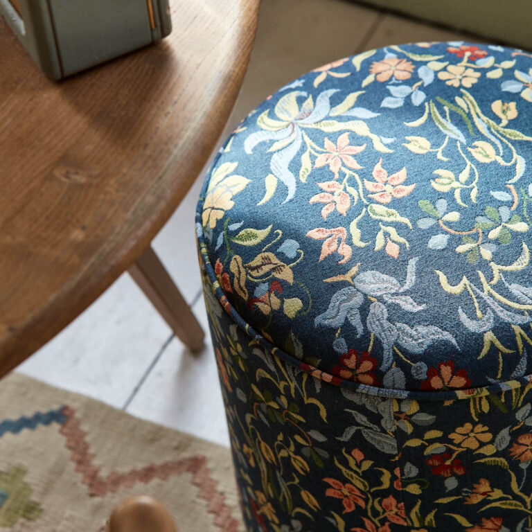Ткань Morris & Co — Flowers By May — Indigo — 237313