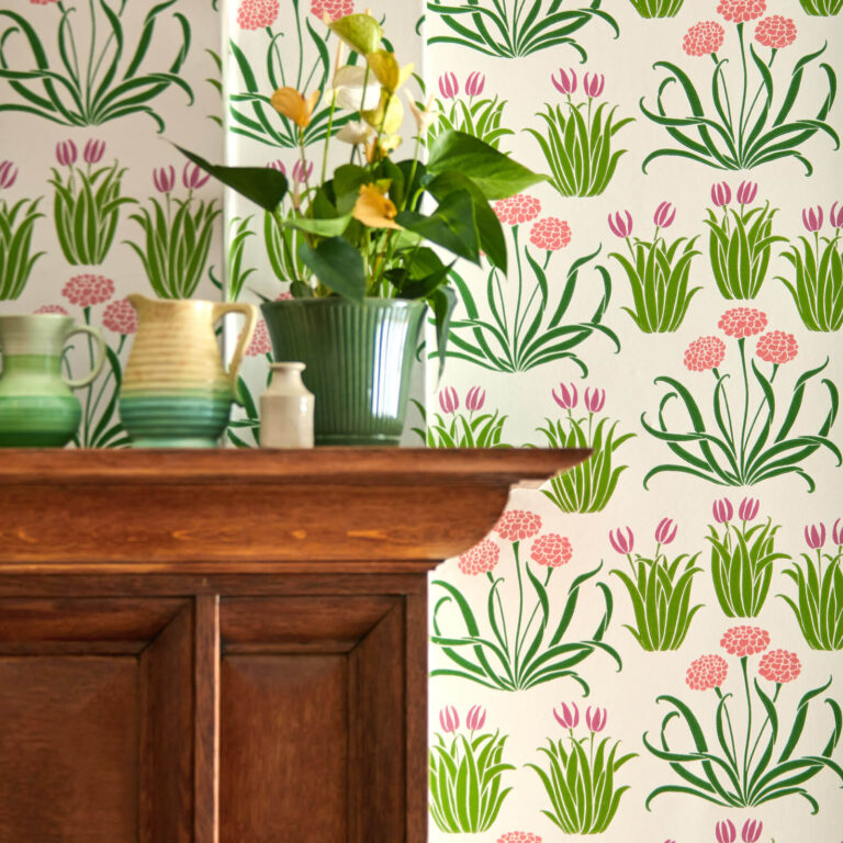 Обои Morris & Co — Glade — Tulip Fields — 217342